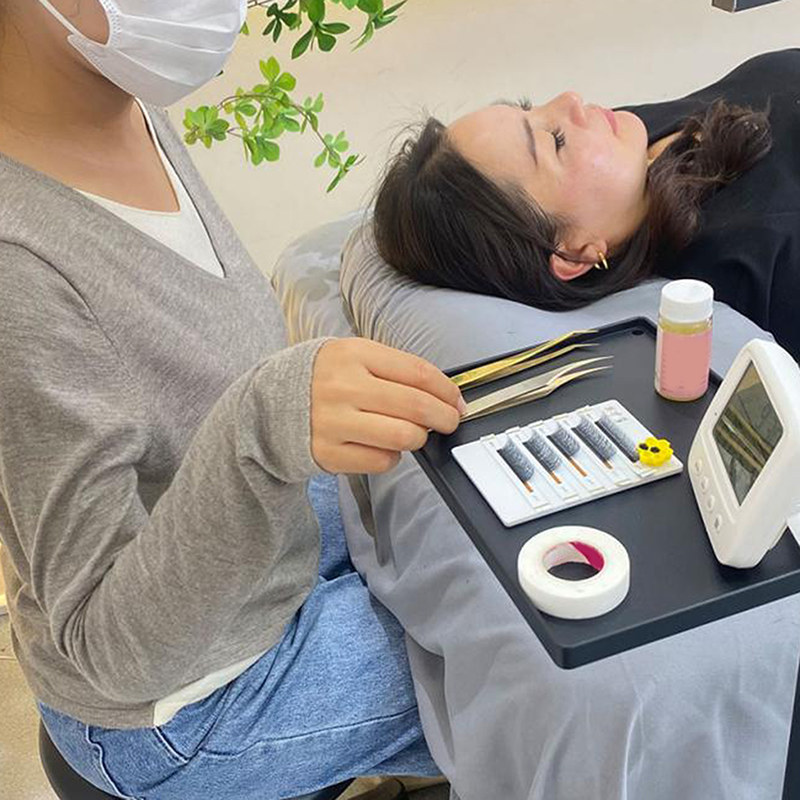 【M】調節可能なまつげトレイホルダー リングライト用 ユニバ - Lash Tray Organizer のレビューと価格